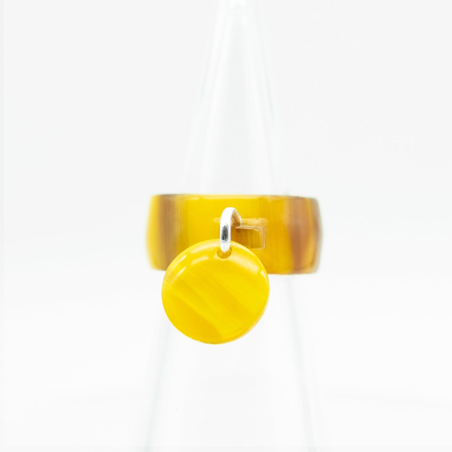 Bague fine avec accessoire MADA