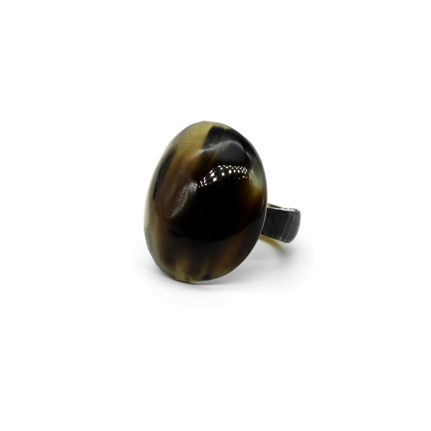 Bague corne rond dome unie MATSIATRA