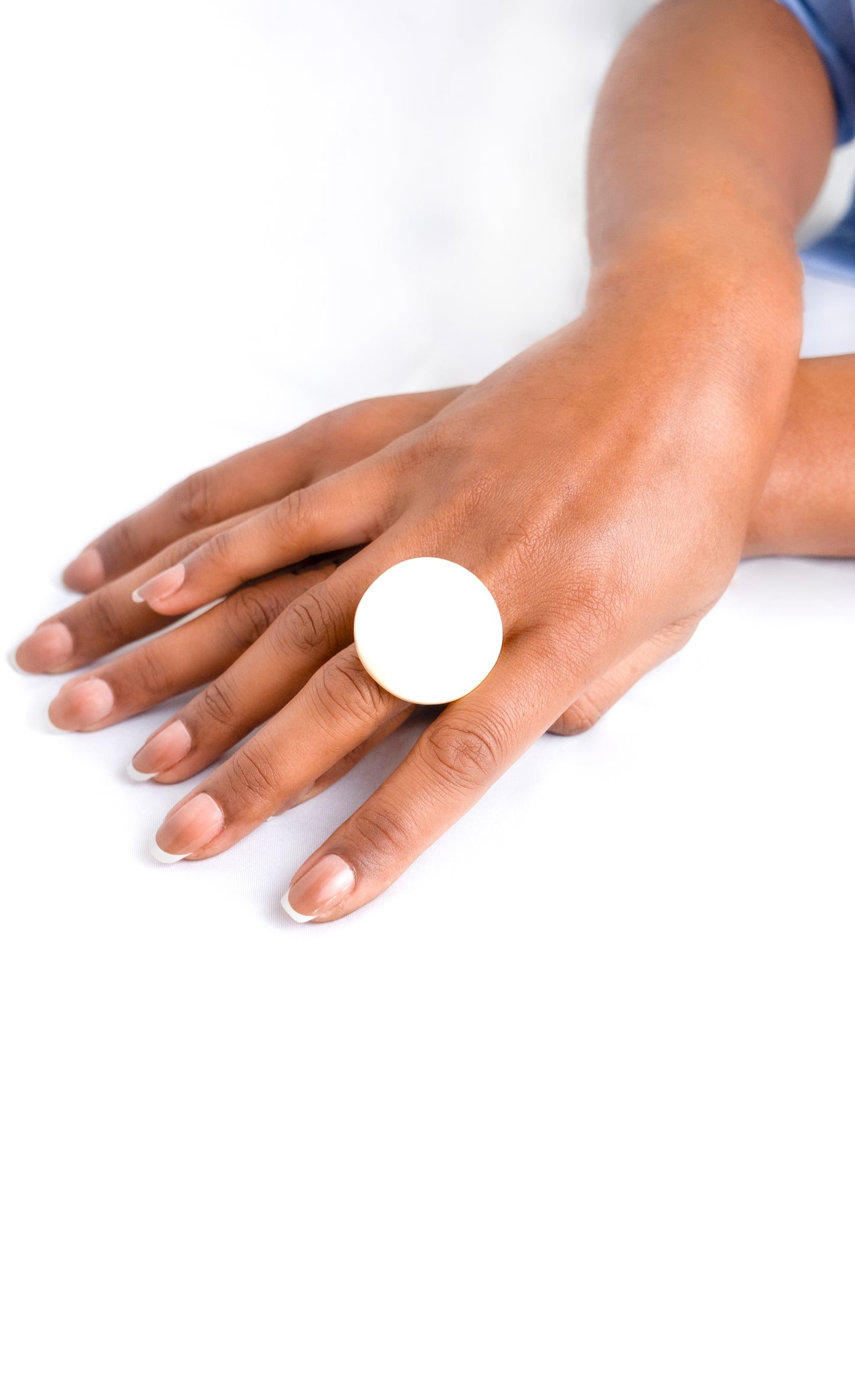 Bague en os ronde ANALA