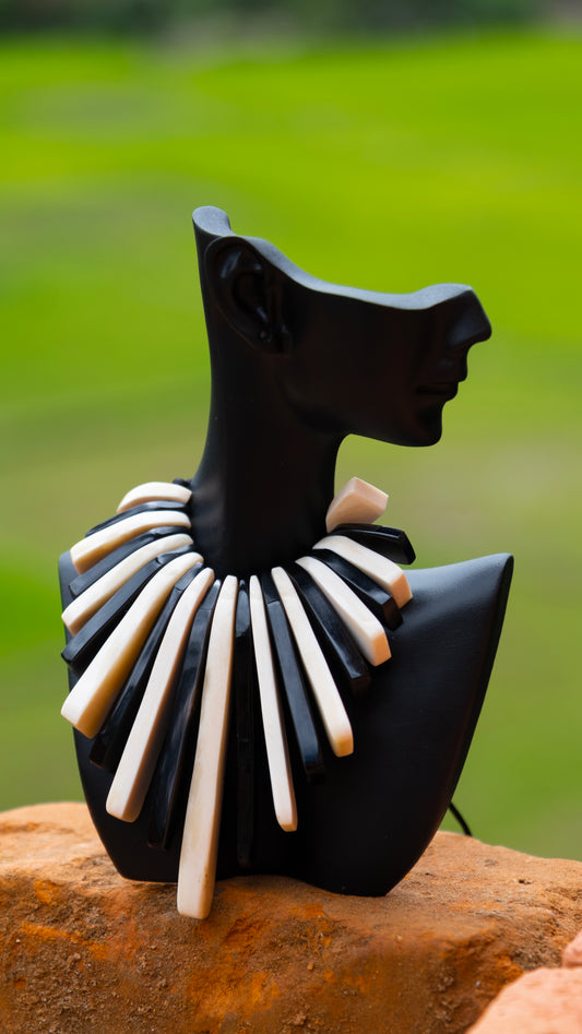 Collier os plats LIONA